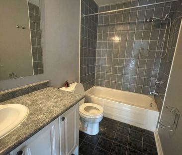 For Lease - 2 Willow Trail Road, Markham, Ontario - Photo 2