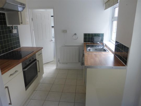 Penydre, NEATH - Photo 1