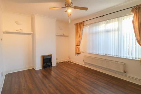 1 bedroom semi-detached bungalow to rent - Photo 2