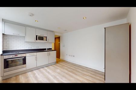 Studio Flat, Kilburn High Road, NW6 - Photo 4