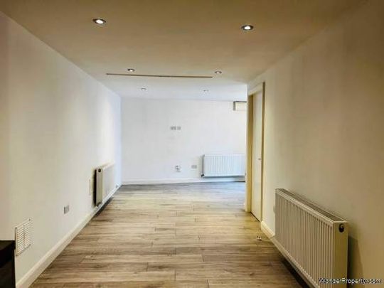 1 bedroom property to rent in Oldham - Photo 1