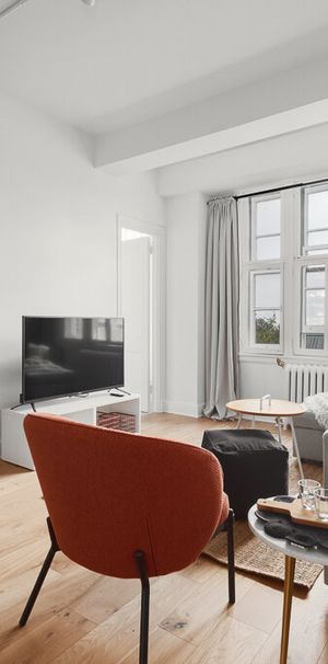 Château St-Louis 3 ½ Entièrement Meublé à Louer Montcalm / Saint-Sacrement Juillet 2026 - Photo 1