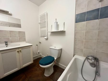 Location Appartement 2 pièces 43m² ORLEANS 45000 - Photo 4