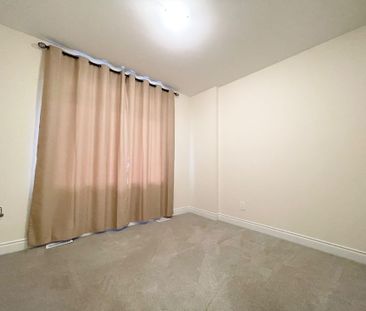For Lease - 15 Schortinghuis Street, Georgina, Ontario - Photo 2