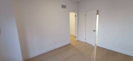 For Lease - 9 Carl Hill Lane, Richmond Hill, Ontario - Photo 4