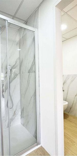 3.5 room apartment in the center of Lugano with partial lake view - Photo 2