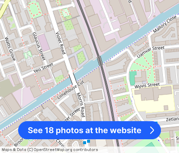 Limehouse Cut, 46 Morris Road, London, E14 - Photo 1