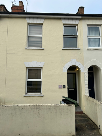 Nailsworth Terrace - Photo 2