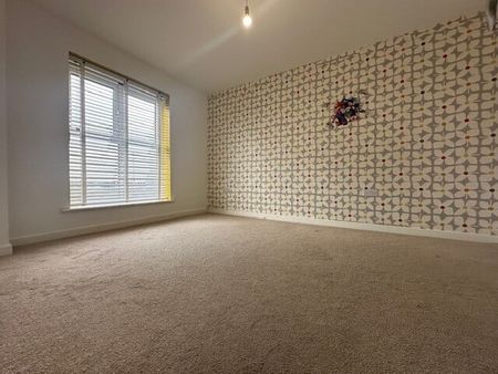 Eighteen Acre Drive, Bristol, Patchway - Photo 5