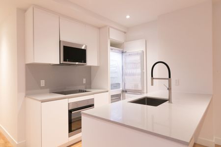 3730 Chemin Queen Mary - Photo 2