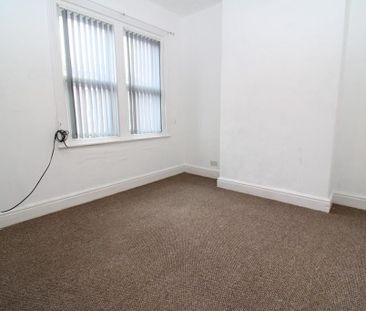 2 bedroom house to rent - Photo 2