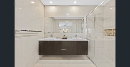 Spacious Family Home with Pool in Prime Little Mountain Location - Photo 3