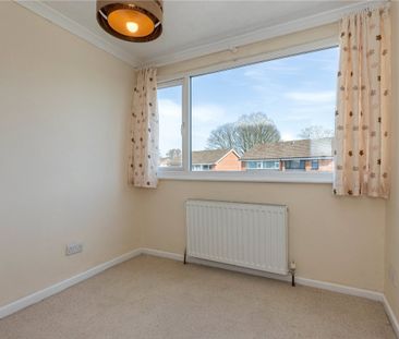 Merriden Road, Macclesfield, Cheshire, SK10 - Photo 3