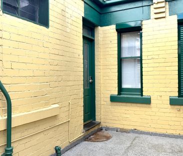 CITY LIVING - Photo 2