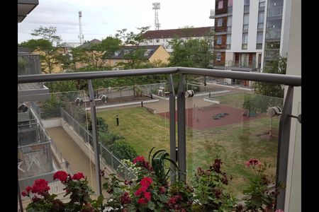 1 Bed Flat, Laval House, TW8 - Photo 3