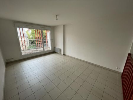 Location Appartement 2 pièces 43m² NANTES 44100 - Photo 2