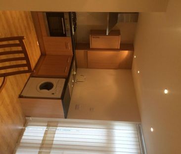 3 bedroom terraced house to rent - Photo 6