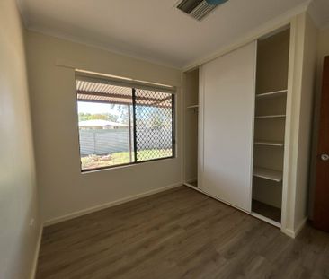 3 BEDROOM 1 BATHROOM DUPLEX IN SADADEEN CLOSE TO SCHOOLS AND CHILDCARE - Photo 5