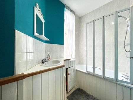 2 bedroom flat to rent - Photo 5