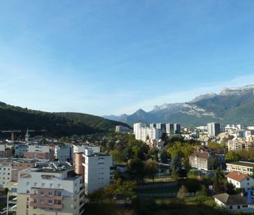 Location Appartement 3 pièces 69m² ECHIROLLES 38130 - Photo 6