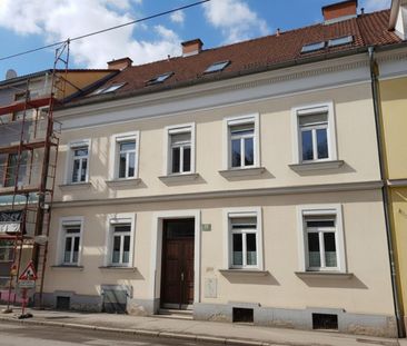 Altbau-Charme mit Grünblick: 2-Zimmer-Wohnung in Top-Lage bei Schlo... - Photo 3