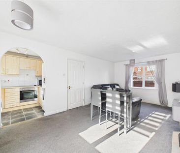 2 bedroom apartment to rent - Photo 2