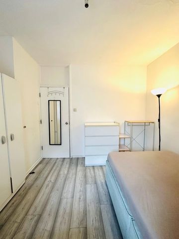 Room in a Shared House, Bradley House, E3 - Photo 3