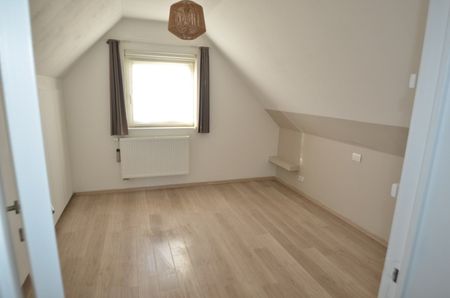 Woning met 2 slpk, bureau en garage - Photo 2