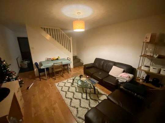 2 bedroom semi-detached house to rent - Photo 1