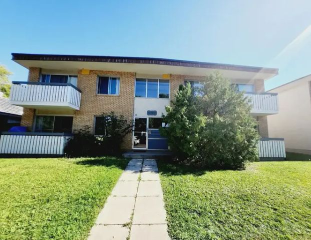 6807 - 106 Street NW | 6807 106 Street NW, Edmonton - Photo 1