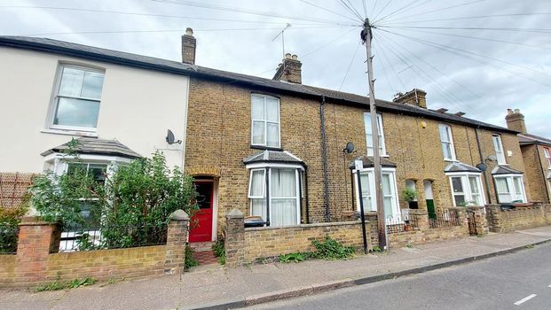 1 bedroom house to rent - Photo 1