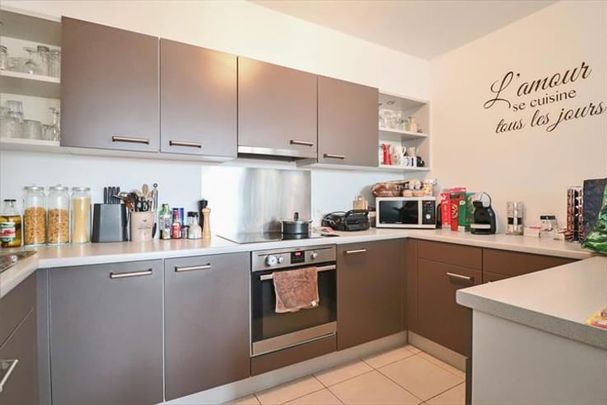 Appartement te huur - Photo 1