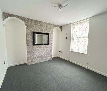 3 Bedroom - Photo 5