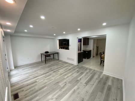 For Lease - 1430 Forest Street, Innisfil, Ontario - Photo 2