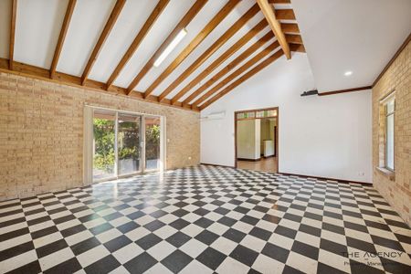 Spacious Family Living with Pool & Huge Shed - Photo 5