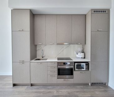 For Lease - 38 Honeycrisp Crescent Unit# 2105, Vaughan, Ontario - Photo 5