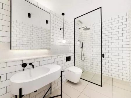 Apartment with 1 bedroom, 1 bathroom & parking for 1 car - Photo 4