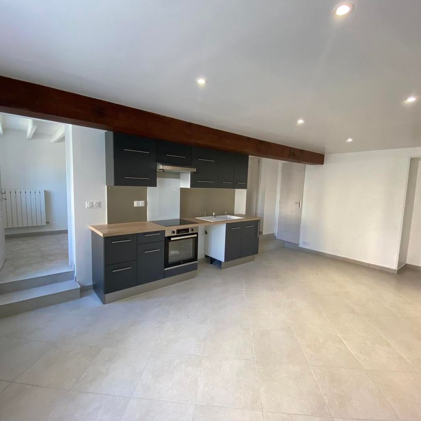 Location Appartement 2 pièces 42m² - Photo 1