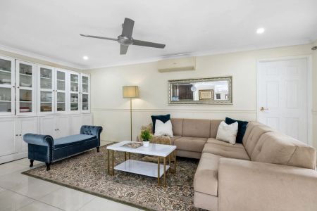 Immaculate Four-Bedroom Family Home in Exclusive Kuraby Cul-de-Sac - Photo 2