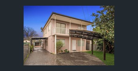 Versatile Five Bedroom Two Storey Home! - Photo 5