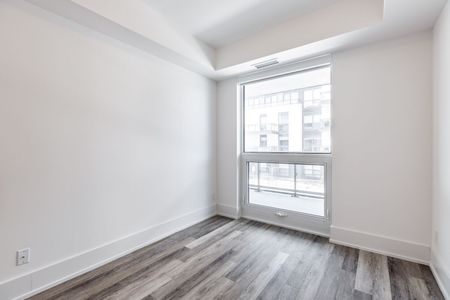 For Lease - 271 Sea Ray Avenue Unit# B209, Innisfil, Ontario - Photo 4