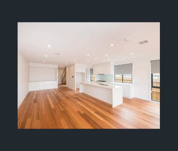 PERFECT FAMILY ENTERTAINER AVAILABLE NOW - Photo 5