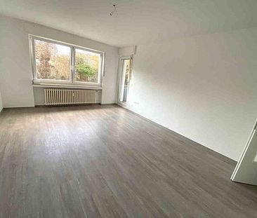 Helle 2-Zimmer-EG-Wohnung mit modernem Tageslichtbad, EBK und Balkon - Photo 4