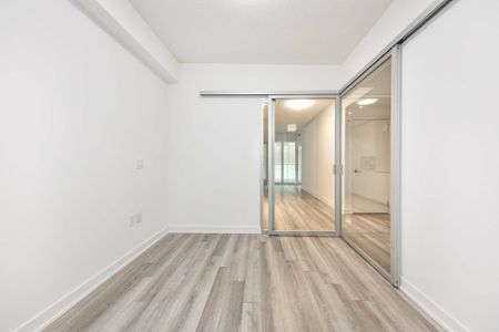 For Lease - 230 Simcoe Street Unit# 1029, Toronto, Ontario - Photo 4