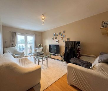 Kingswood Close, Camberley, Surrey, GU15 - Photo 2