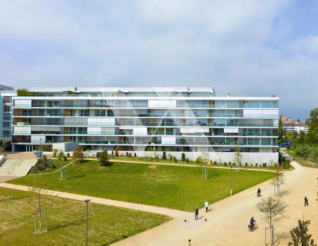 For rent – 4.5 room apartment with terrace and veranda in Nyon - Photo 1