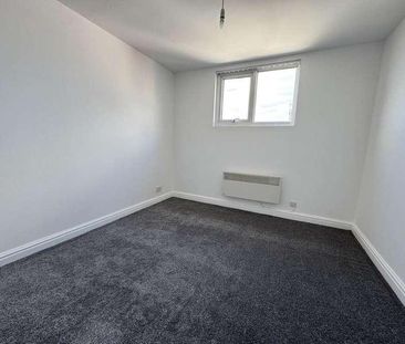 Lytham Road, Blackpool, FY4 - Photo 2