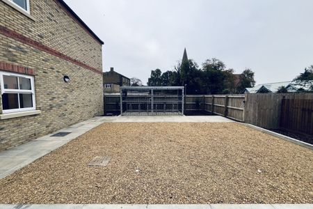 Abbeygate Court, March - Photo 5