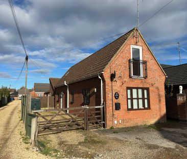 2 bedroom detached house to rent - Photo 5