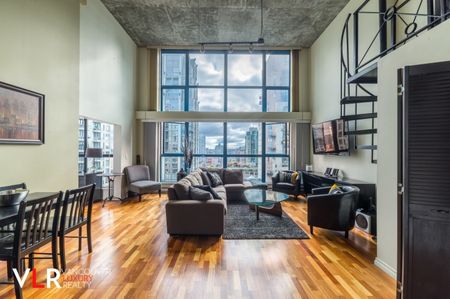 Loft in Downtown Vancouver, BC - Photo 3